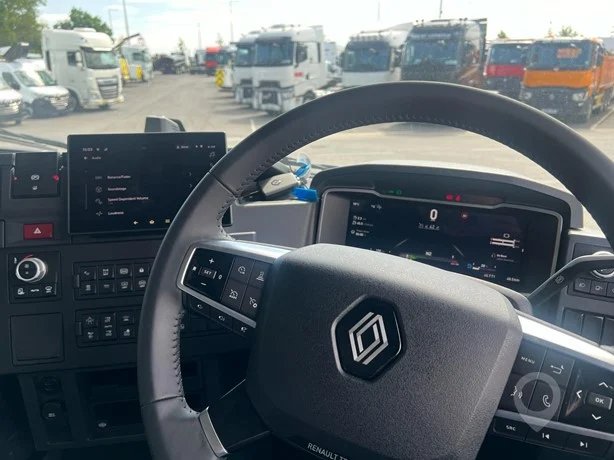 RENAULT T480 For Sale